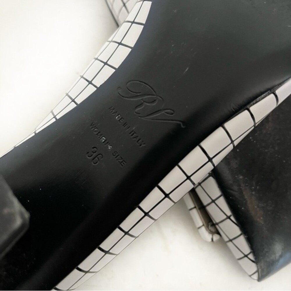 Black & White Grid Low Heel Pumps - Women | Roger Viviere - Picture 6 of 8